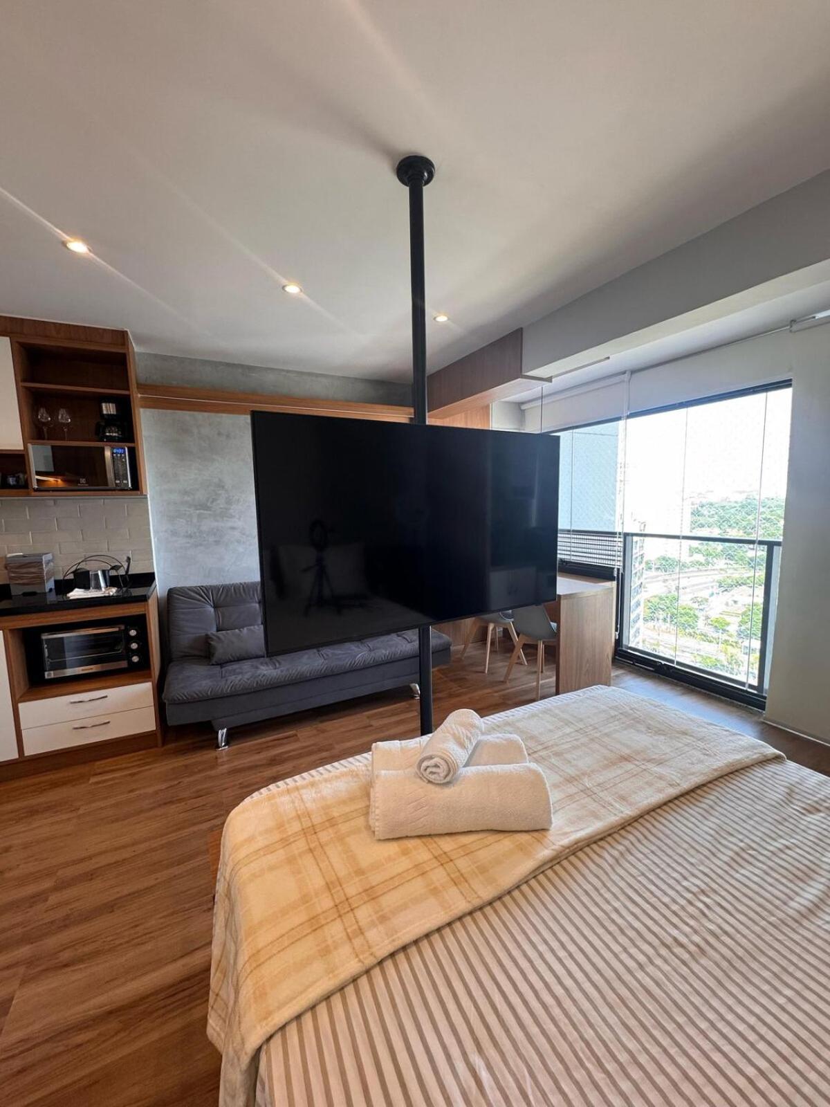 Apartamento Novo Consulado Americano *